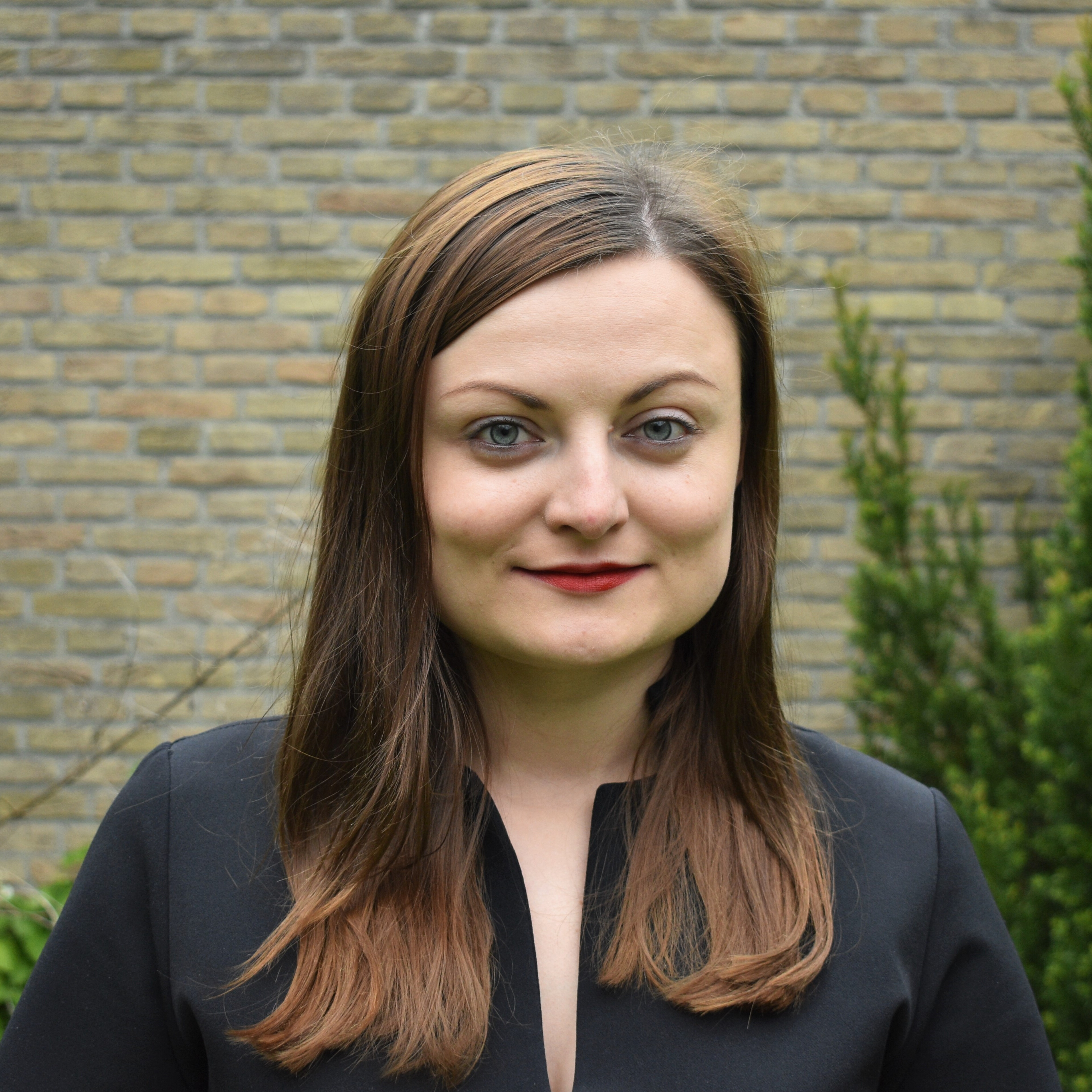 woman in suit